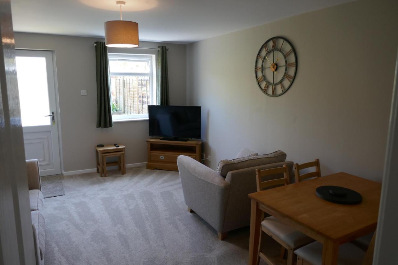2 Bedroom House Walking Distance To City Centre With Free Parking York Exteriér fotografie