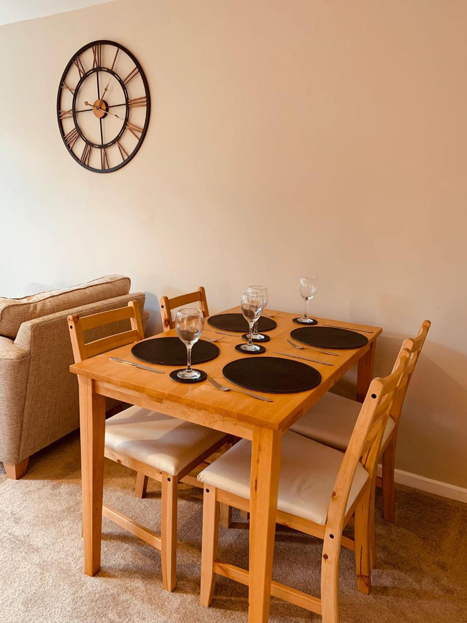 2 Bedroom House Walking Distance To City Centre With Free Parking York Exteriér fotografie